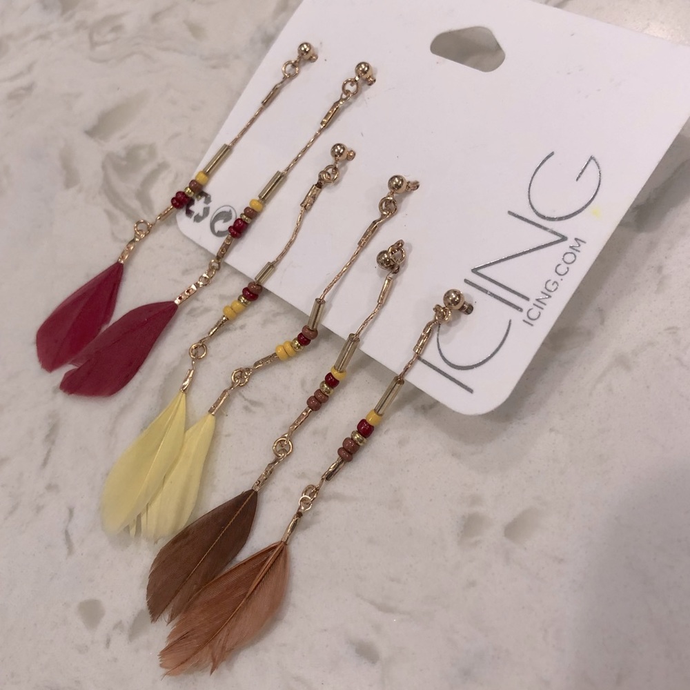 NWT Feather earrings